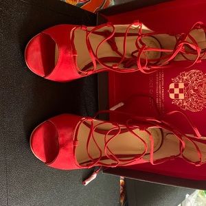 Vince Camuto - NWB- size 8m- Ruby Red Nubuck Open Toe pumps.